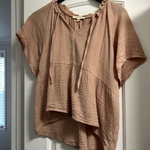 Grade & Gather by Joanna Gaines pink blouse